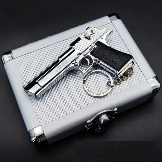 1:3 High Quality Metal Model Desert Eagle Keychain Toy Gun Miniature Alloy Pistol Collection Toy Gift Pendant